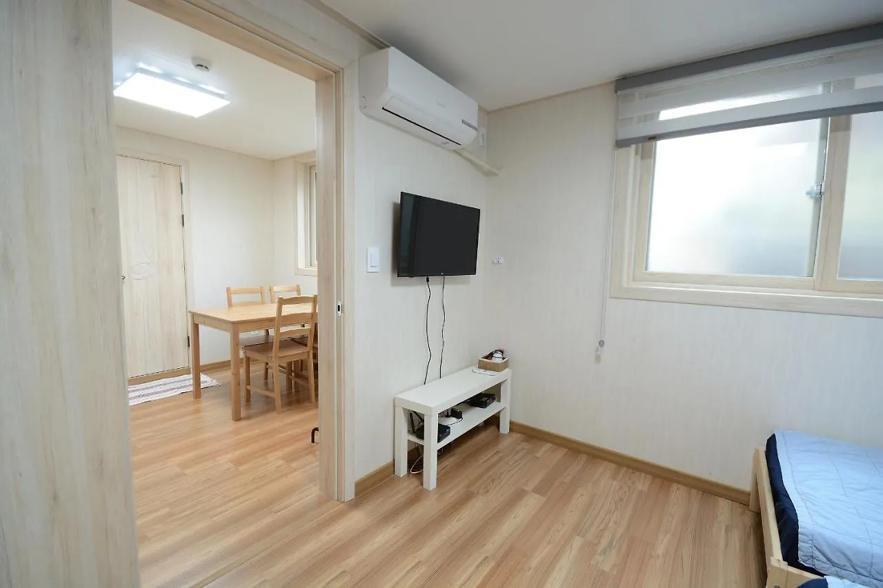 Sunnyhill Guesthouse Hongdae Soul Penzion